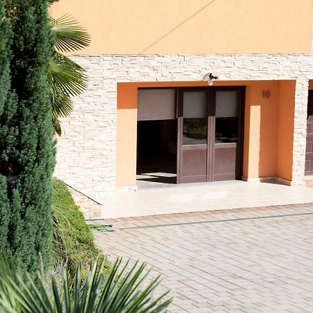 Apartman Vita غييكا المظهر الخارجي الصورة