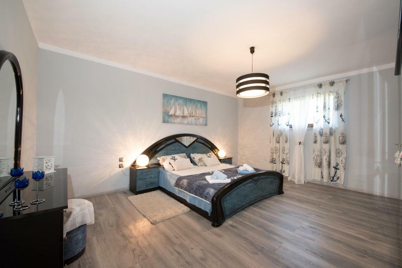 Apartman Vita غييكا المظهر الخارجي الصورة